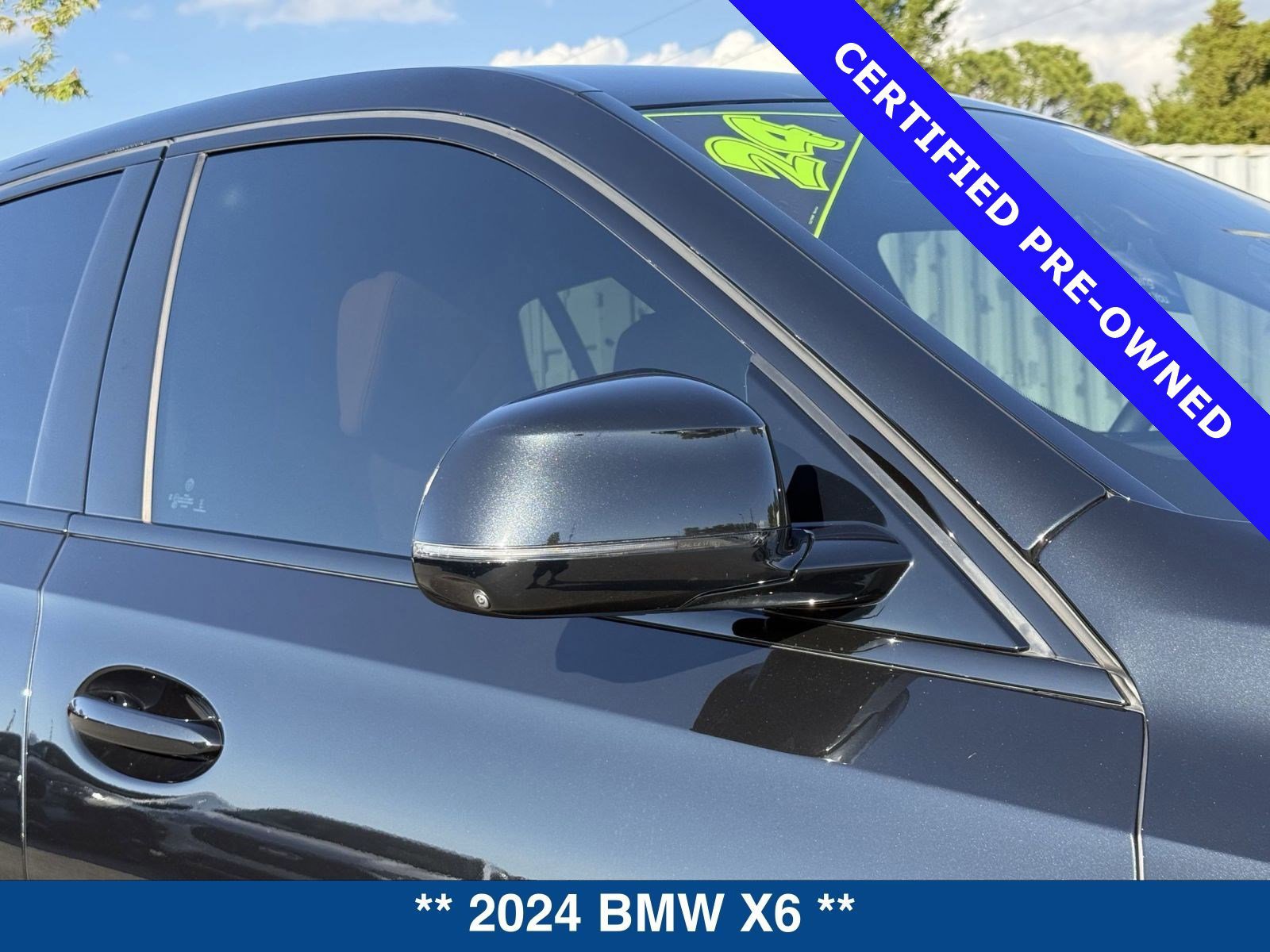 Used 2024 BMW X6 xDrive40i w/ Premium Package image 11