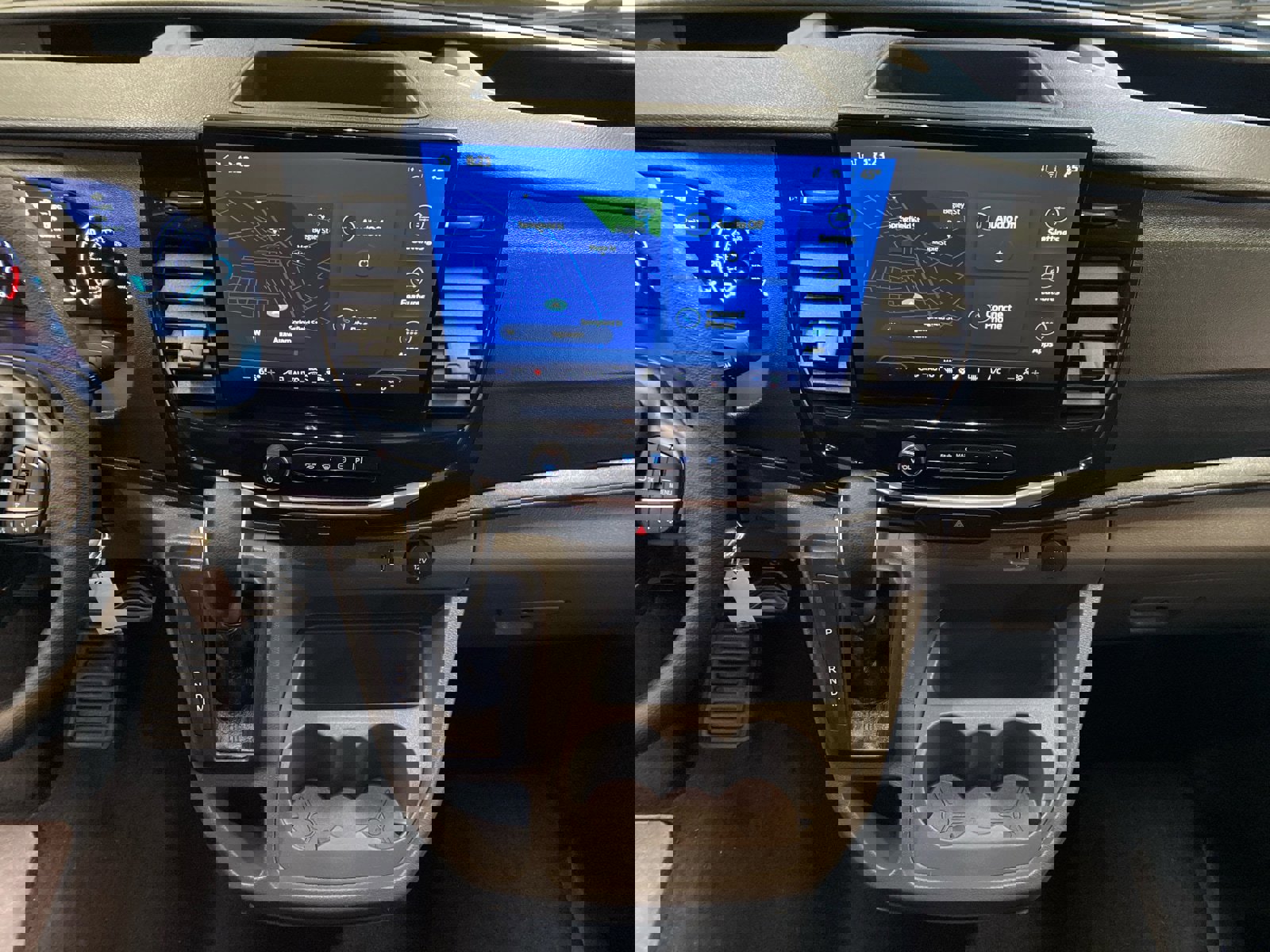 Certified 2024 Ford Transit 350 XLT image 22