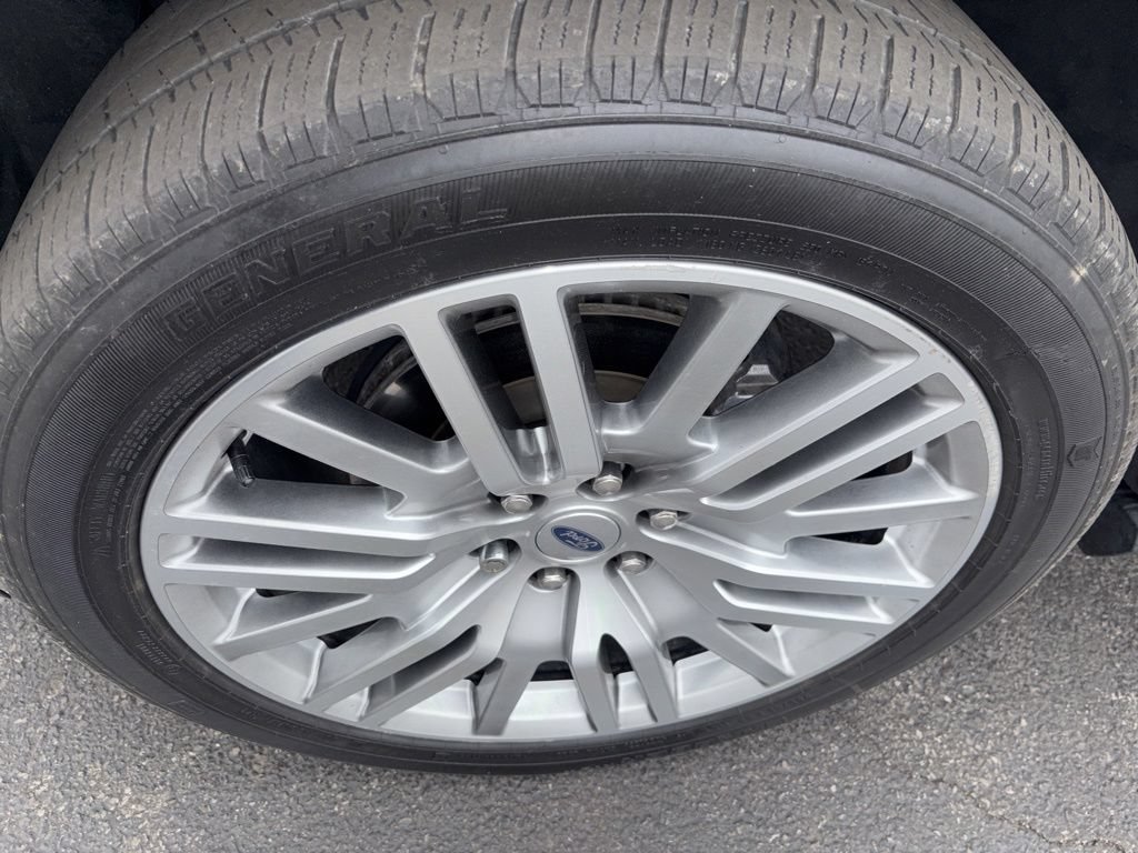 Certified 2024 Ford Expedition Max Platinum AWD/4WD image 15