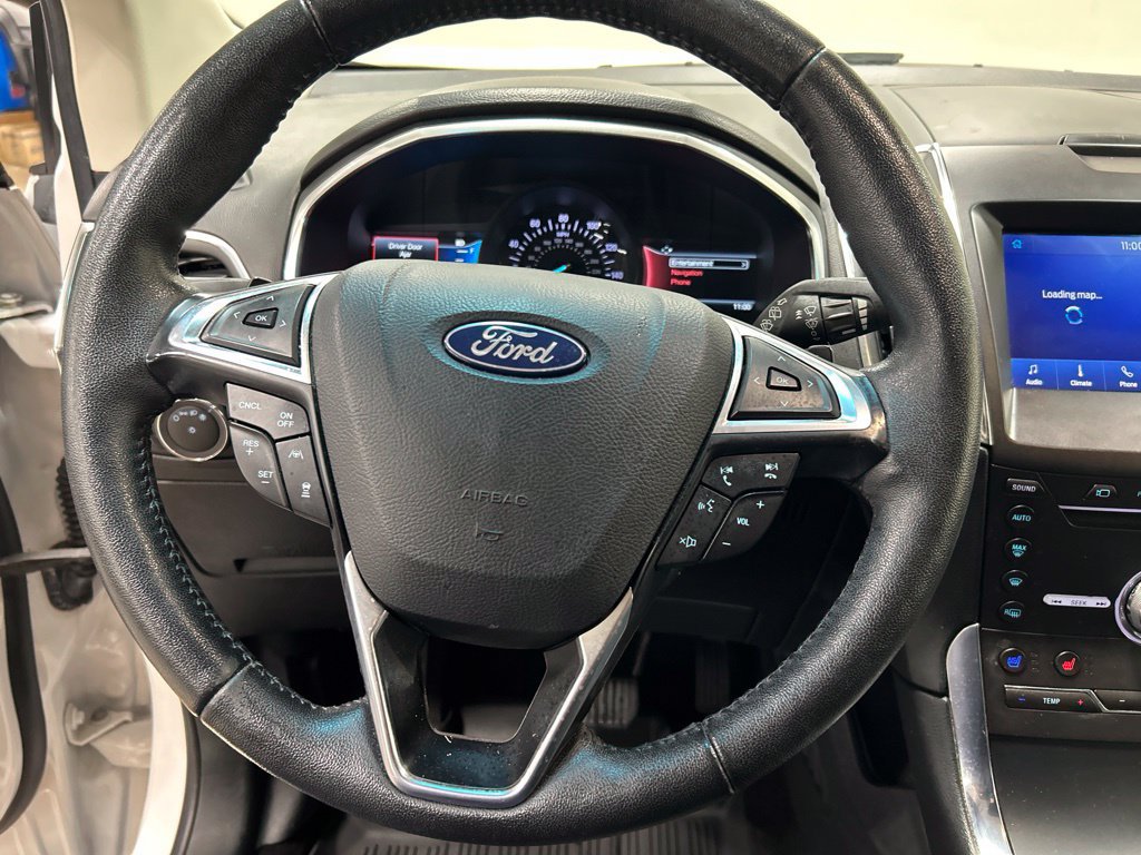 Certified 2019 Ford Edge Titanium w/ Equipment Group 301A AWD/4WD image 11