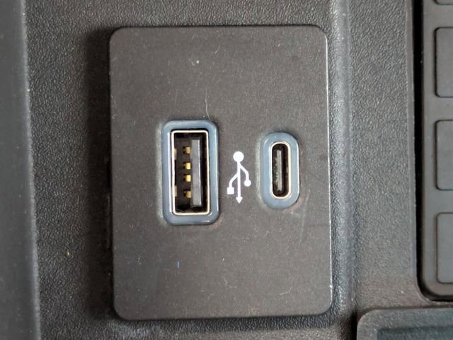 Certified 2022 Ford F250 Platinum AWD/4WD image 22