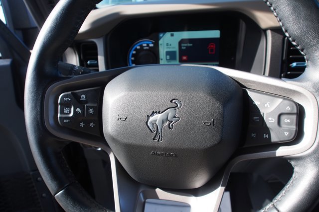 Certified 2024 Ford Bronco Wildtrak image 20