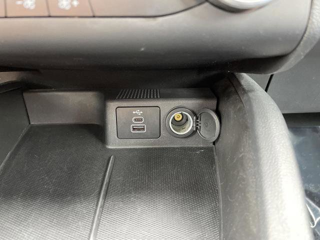 Certified 2025 Ford Escape ST-Line AWD/4WD image 27