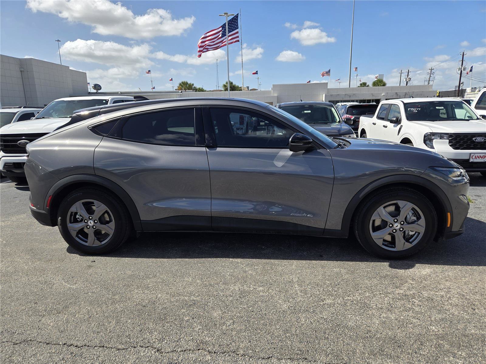 Certified 2023 Ford Mustang Mach-E Select AWD/4WD image 3