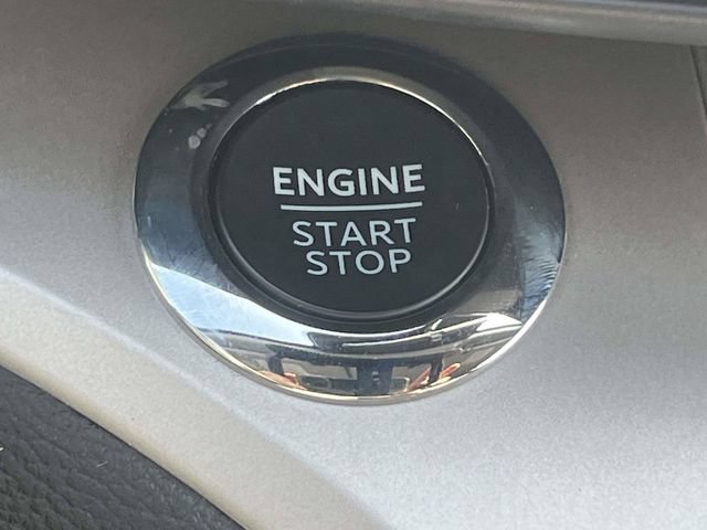 Certified 2023 Ford Explorer XLT w/ Equipment Group 202A RWD image 30