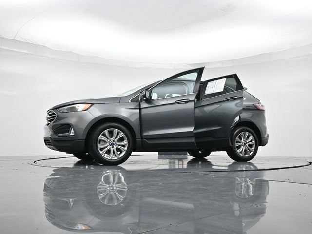 Certified 2022 Ford Edge Titanium AWD/4WD image 52