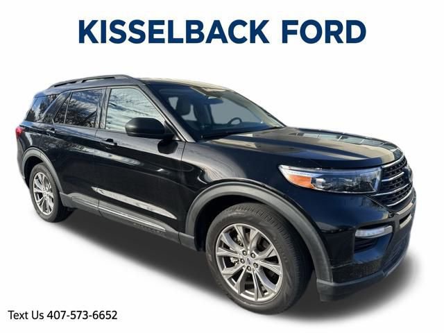Certified 2022 Ford Explorer XLT w/ Equipment Group 202A image 7