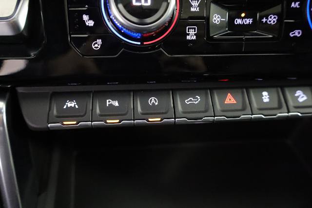 Used 2023 GMC Sierra 1500 Denali AWD/4WD image 24