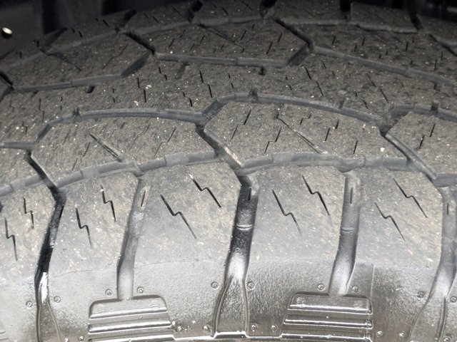 Certified 2024 Ford Expedition XLT image 12