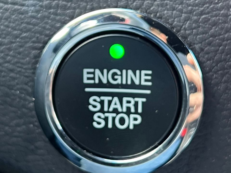 Certified 2024 Ford Edge ST-Line image 32