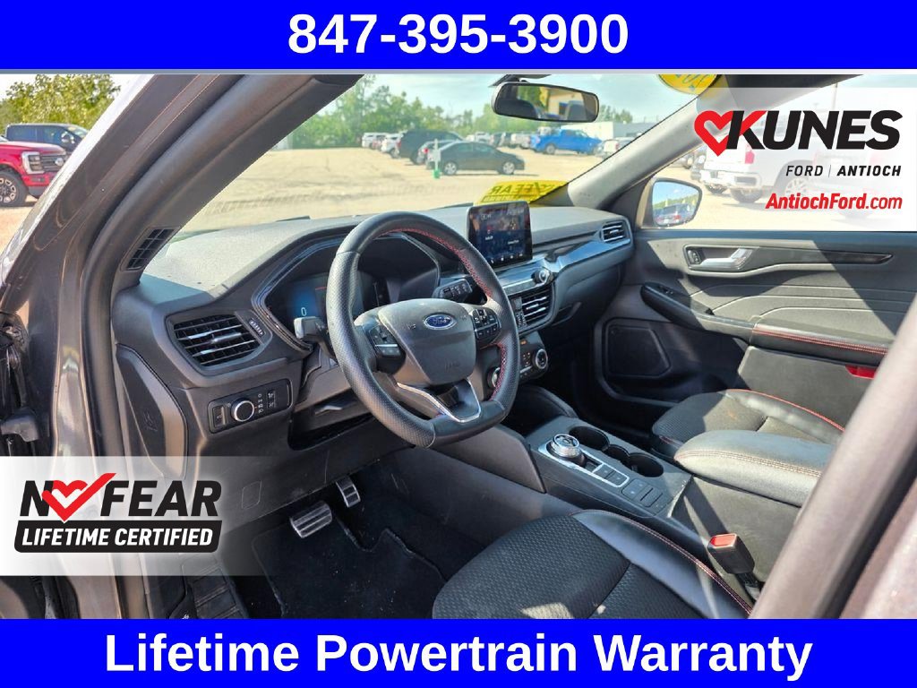 Certified 2024 Ford Escape ST-Line AWD/4WD image 16