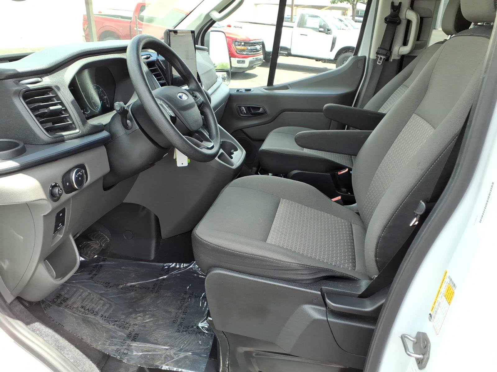 Certified 2024 Ford Transit 350 XLT RWD image 21