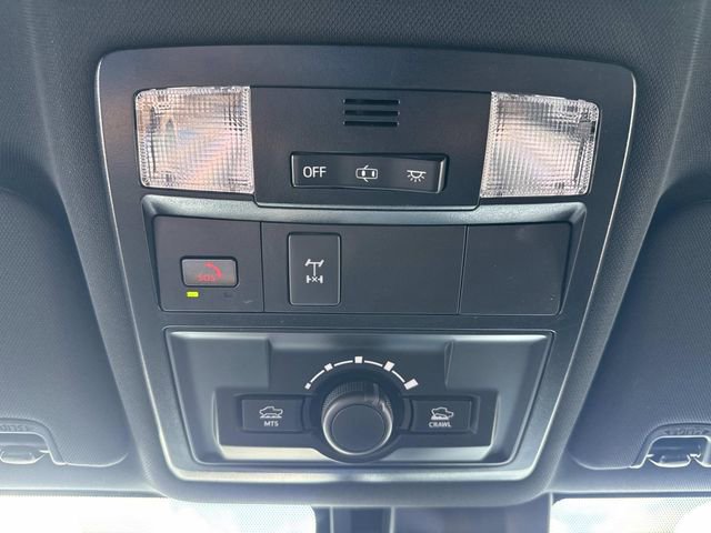 Used 2022 Toyota Tacoma TRD Off-Road image 21