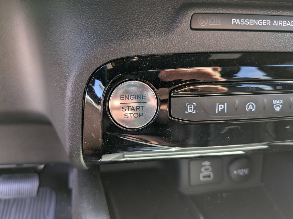 Certified 2025 Ford Escape ST-Line Elite w/ Premium Technology Package AWD/4WD image 28
