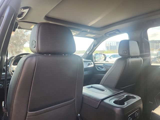 Used 2021 Chevrolet Suburban RST w/ Luxury Package AWD/4WD image 24