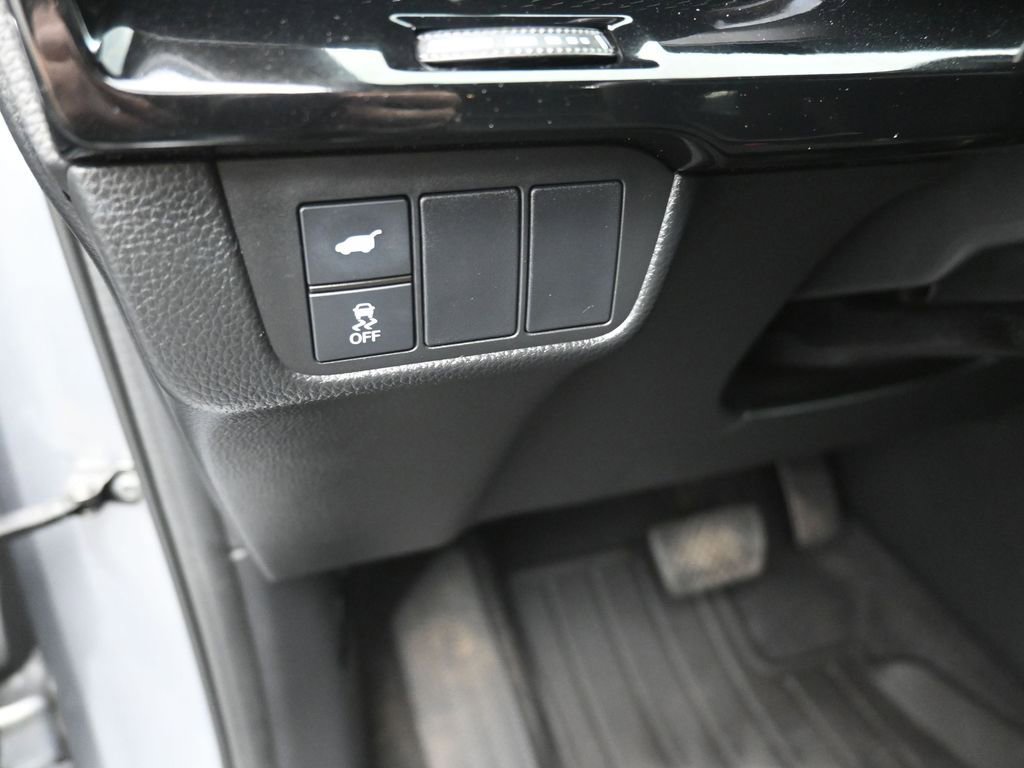 Used 2024 Honda CR-V Sport Touring image 10
