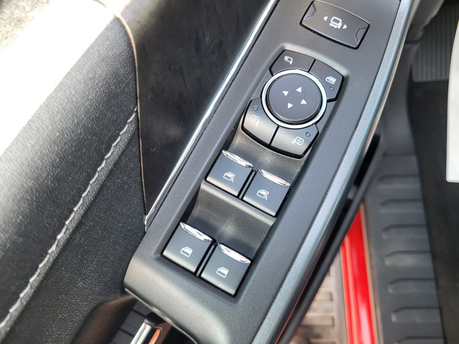 Certified 2024 Ford F250 Lariat w/ Black Appearance Package AWD/4WD image 19