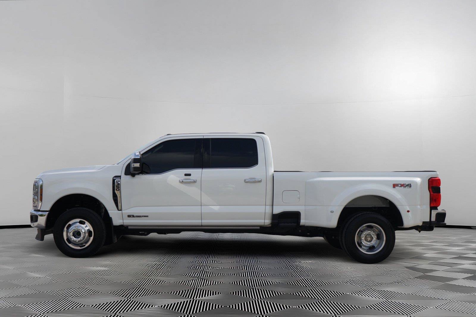 Certified 2025 Ford F350 King Ranch w/ Chrome Package AWD/4WD image 7