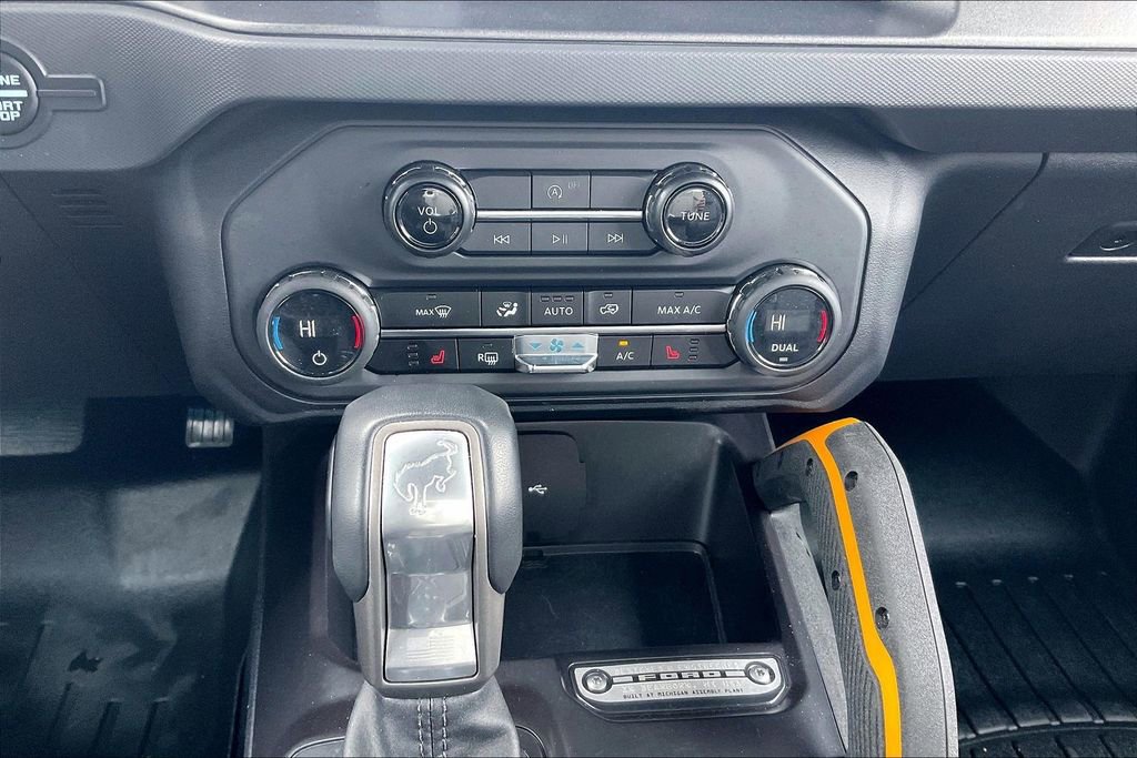 Certified 2024 Ford Bronco Badlands image 32