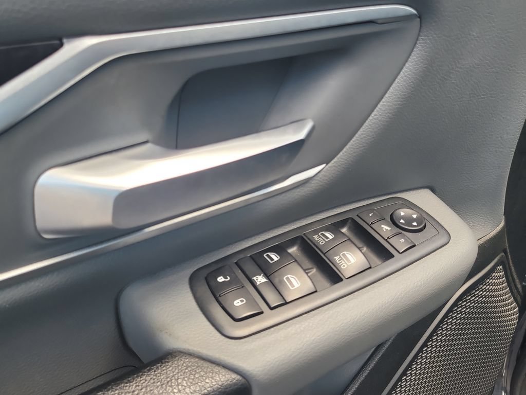 Used 2020 RAM 1500 Big Horn RWD image 14