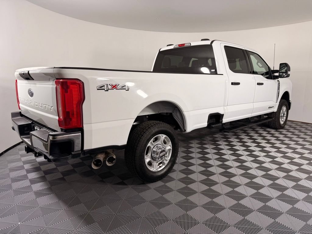 Certified 2026 Ford F350 XLT AWD/4WD image 9