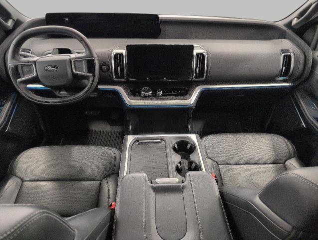 Certified 2025 Ford Expedition Max Platinum w/ Stealth Performance Package AWD/4WD image 6