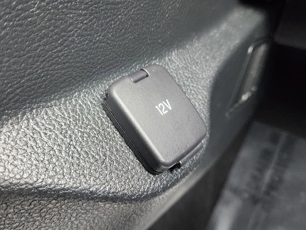 Certified 2024 Ford Edge SE image 27