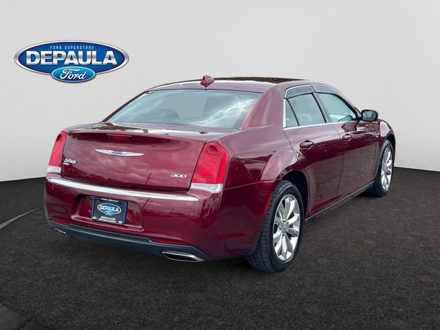 Used 2019 Chrysler 300 Touring w/ Driver Convenience Group AWD/4WD image 7