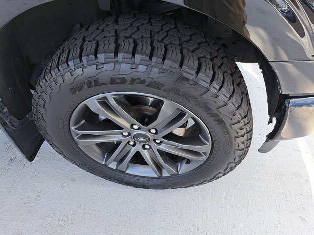 Certified 2021 Ford F150 Lariat w/ Equipment Group 502A High image 24