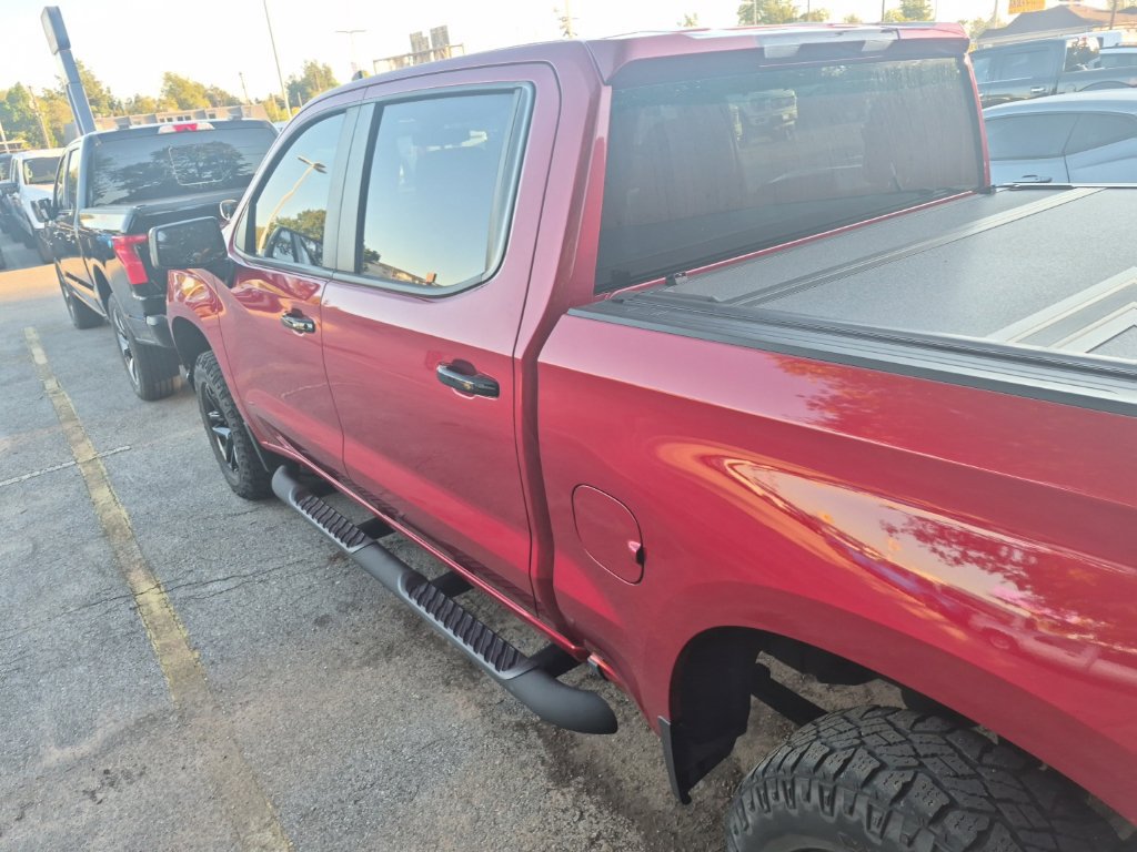 Used 2021 Chevrolet Silverado 1500 LT Trail Boss w/ Bed Protection Package AWD/4WD image 12