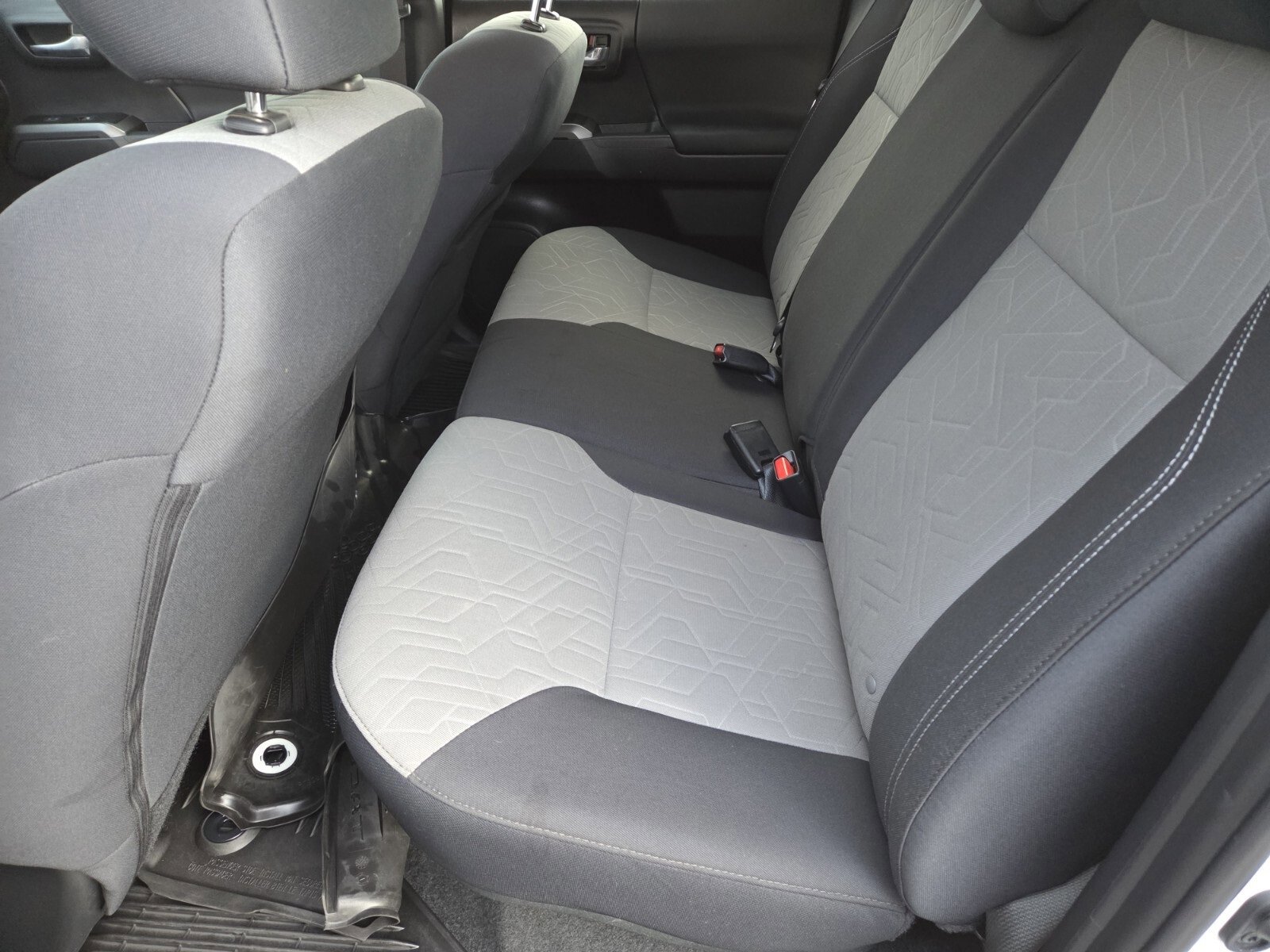 Used 2023 Toyota Tacoma 4x4 Double Cab image 11