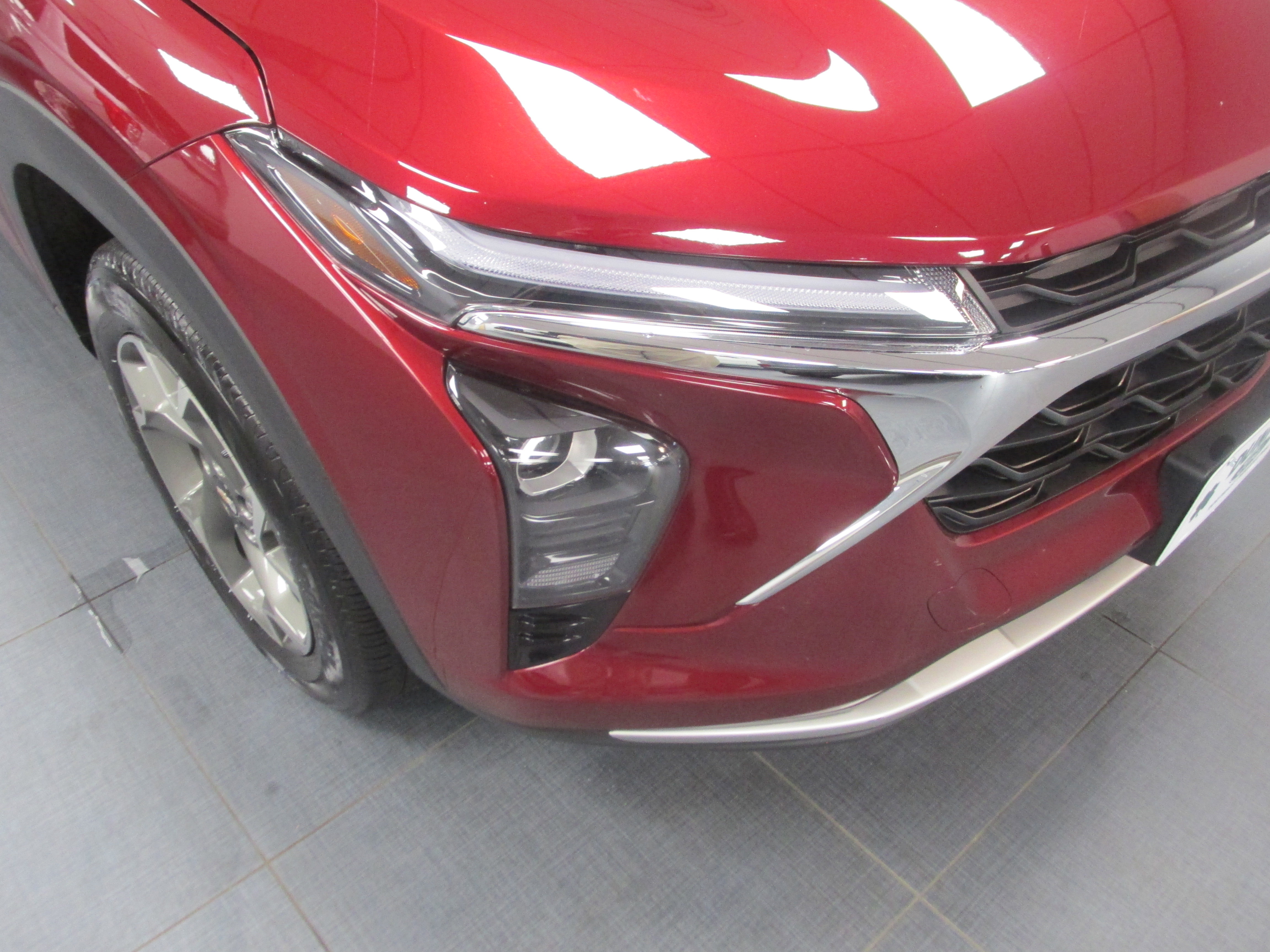 Used 2024 Jeep Compass Latitude image 10