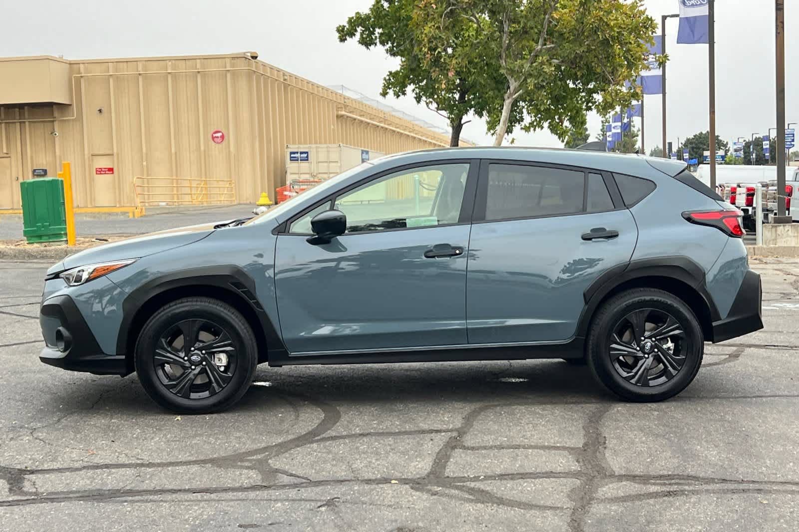 Used 2025 Subaru Crosstrek 2.0i AWD/4WD image 6