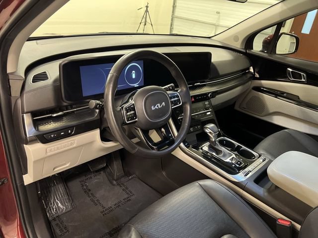 Used 2024 Kia Carnival SX Prestige FWD image 12