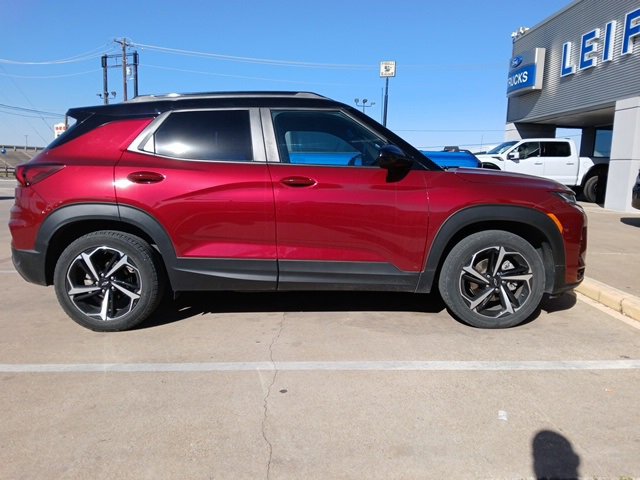 Used 2022 Chevrolet TrailBlazer RS w/ Sun and Liftgate Package image 6
