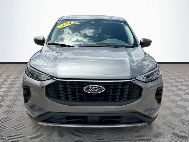 Certified 2024 Ford Escape Active FWD image 2