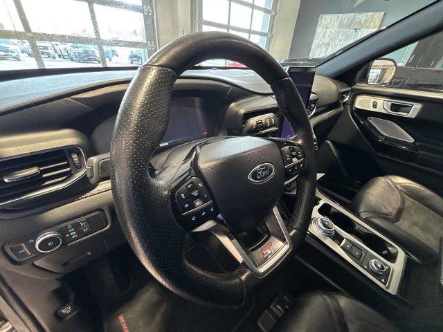 Certified 2022 Ford Explorer ST w/ Equipment Group 401A image 9