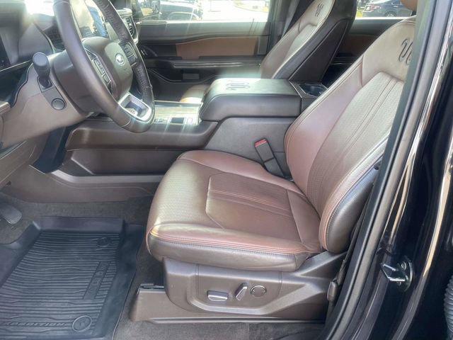 Certified 2023 Ford Expedition Max King Ranch RWD image 12