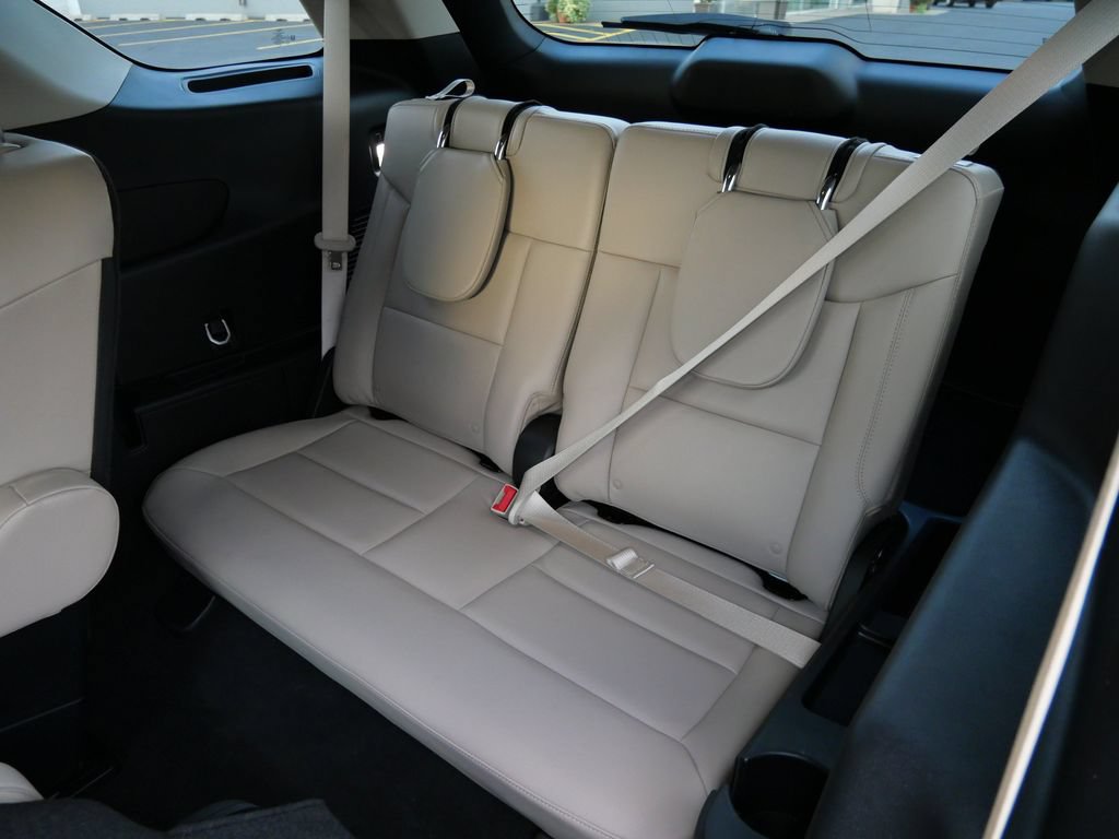 Certified 2023 Ford Explorer Limited AWD/4WD image 19