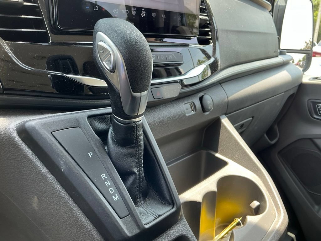 Certified 2025 Ford Transit 350 XLT RWD image 39