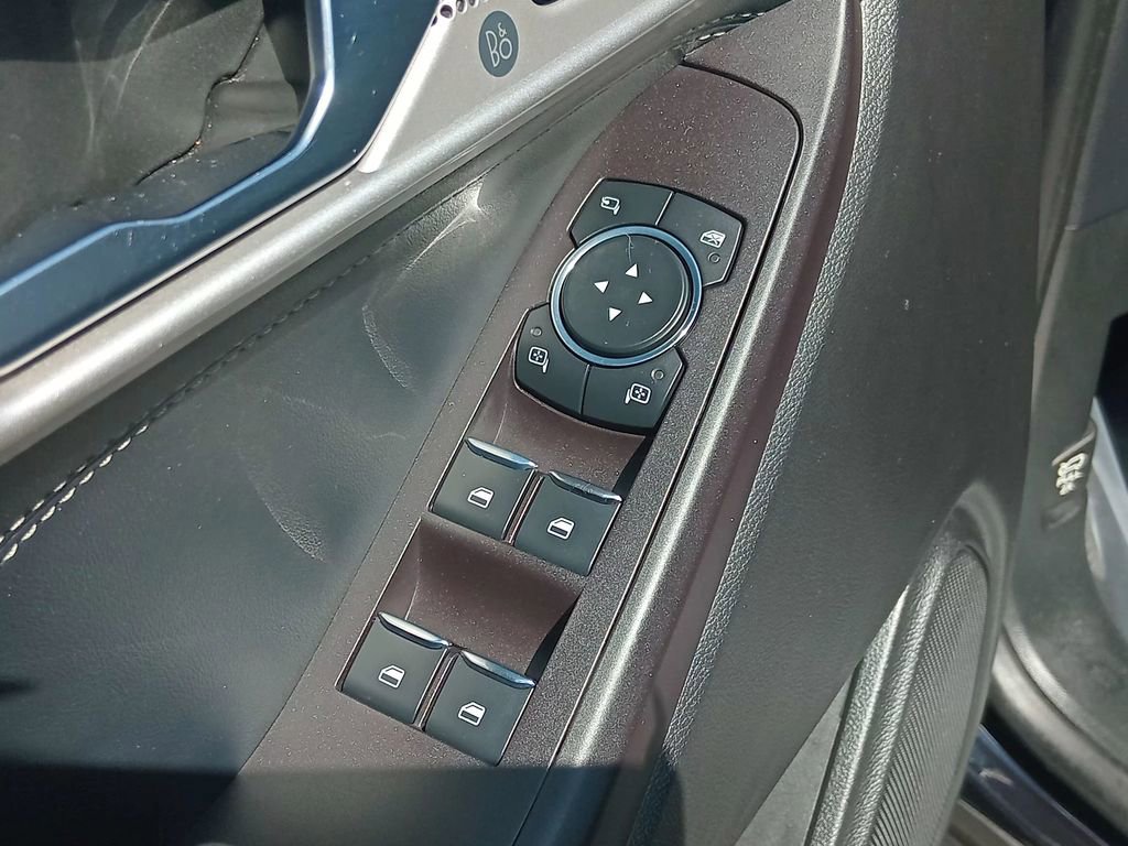 Certified 2020 Ford Explorer Limited AWD/4WD image 16