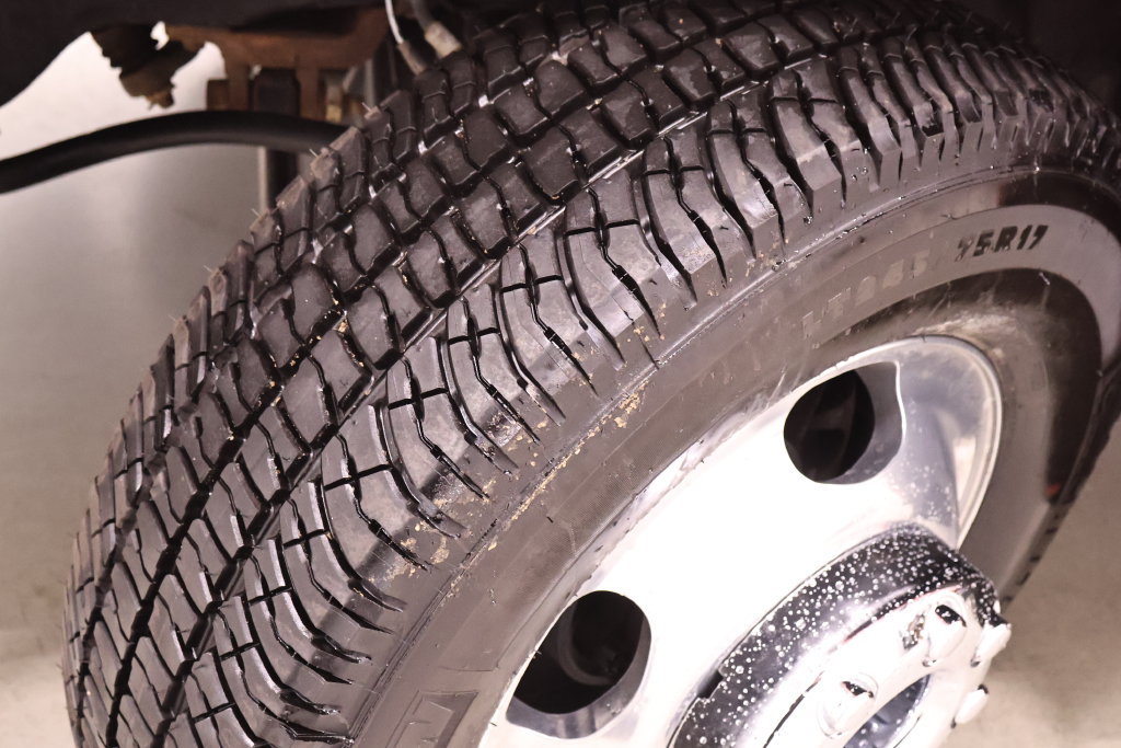 Certified 2019 Ford F350 XLT w/ XLT Premium Package AWD/4WD image 42