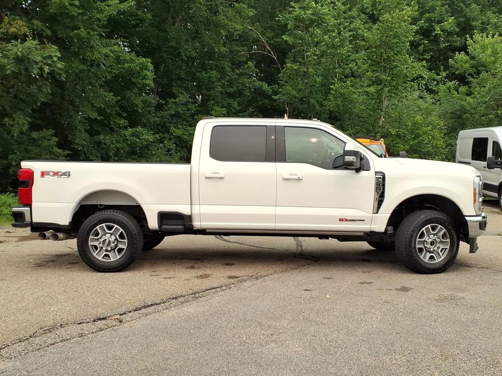 Certified 2023 Ford F250 Lariat w/ Lariat Ultimate Package AWD/4WD image 3