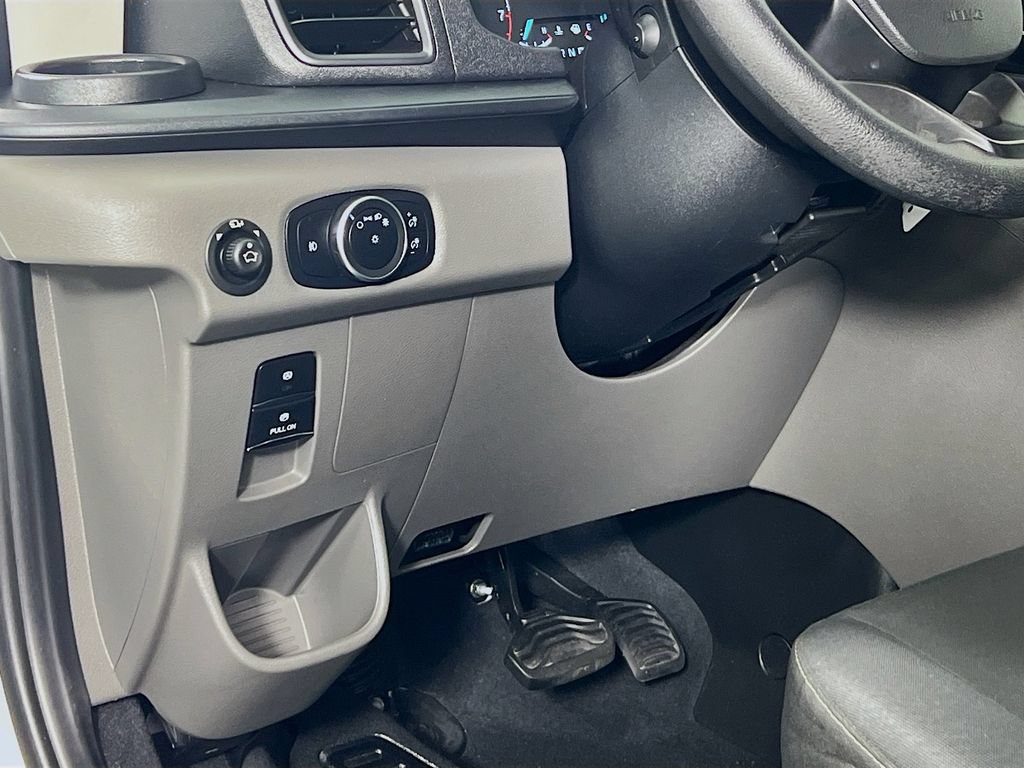 Certified 2023 Ford Transit 350 XLT RWD image 12