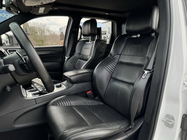 Used 2019 Jeep Grand Cherokee SRT image 29