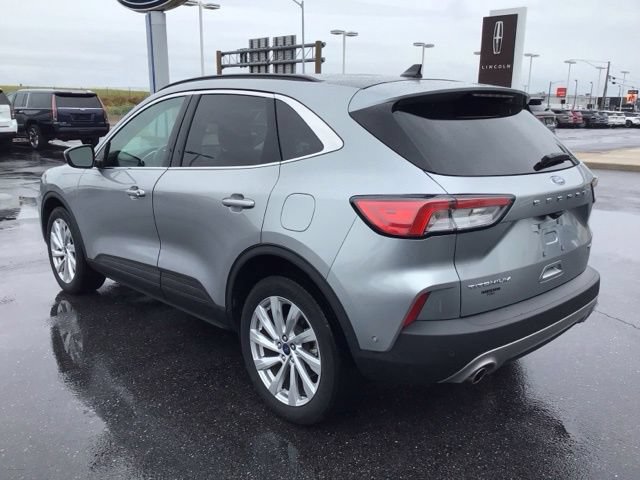 Certified 2022 Ford Escape Titanium w/ Titanium Elite Package AWD/4WD image 4