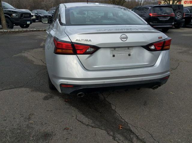 Used 2024 Nissan Altima 2.5 SR image 9