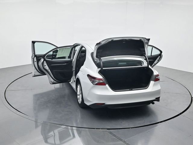 Used 2024 Toyota Camry LE w/ Convenience Package image 41