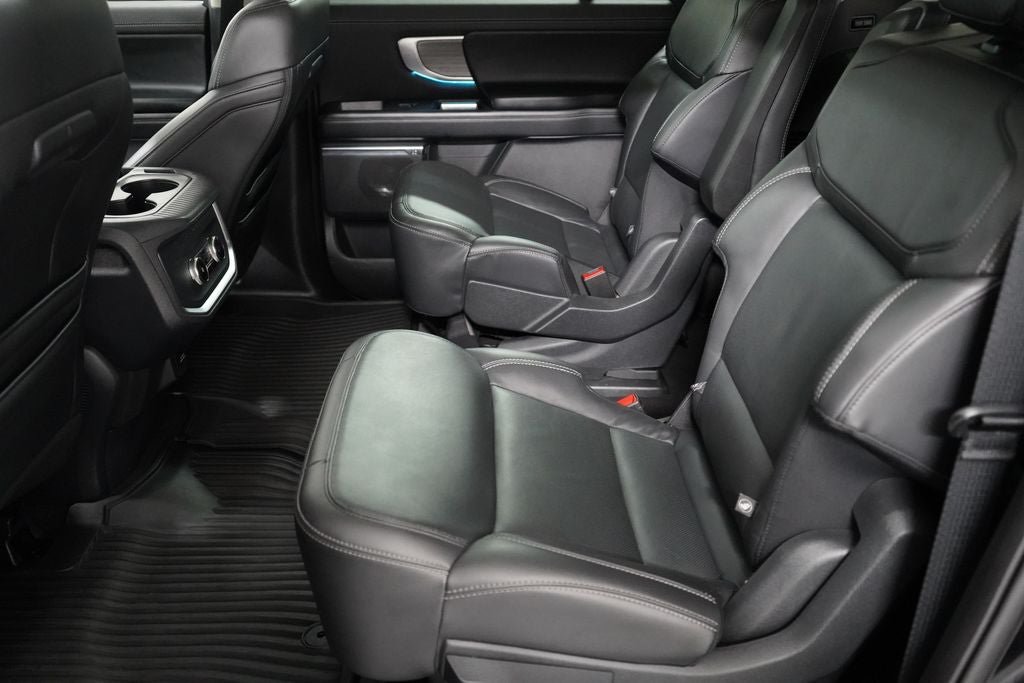 Certified 2025 Ford Expedition Max Platinum AWD/4WD image 28