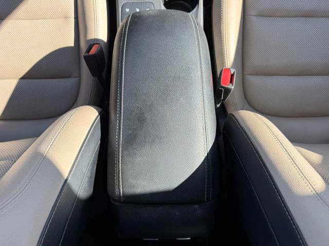 Certified 2021 Ford Escape Titanium w/ Class II Trailer Tow Package image 21